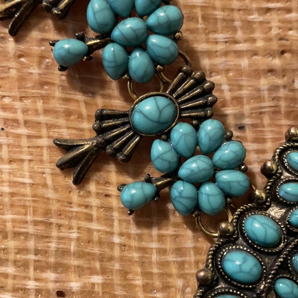 Faux Squash Blossom Necklace - Picture 2 of 5